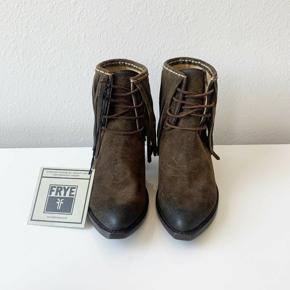 Frye Sacha Fringe Chukka Lace up Ankle Boot Sz 7.5 - Picture 3 of 7